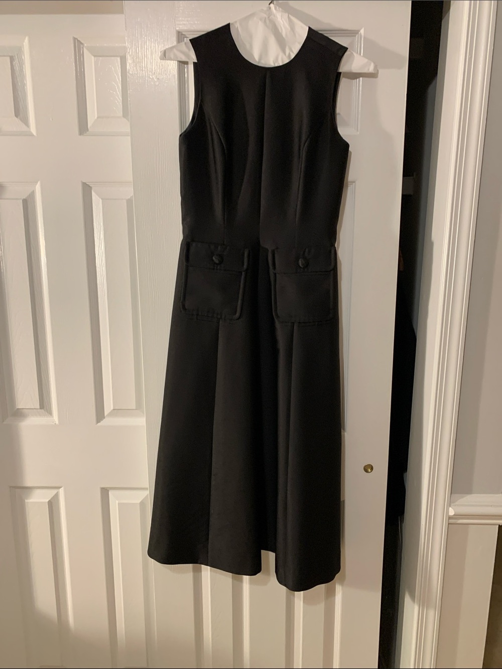 Tuckernuck Black Sleeveless Midi Dress with Front Patch Pockets - Picture 5 of 10